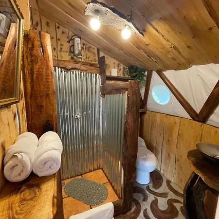 Poas Volcano Observatory Lodge & Glamping Poasito Exterior photo