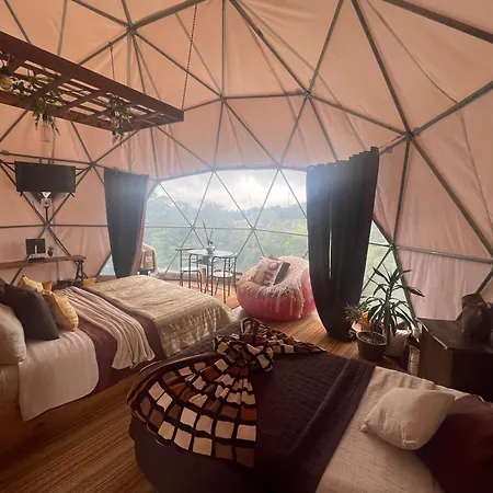 Poas Volcano Observatory Lodge & Glamping Poasito Exterior photo
