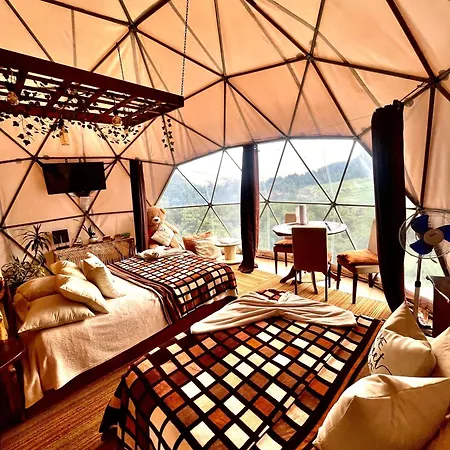 Poas Volcano Observatory Lodge & Glamping Poasito Exterior photo